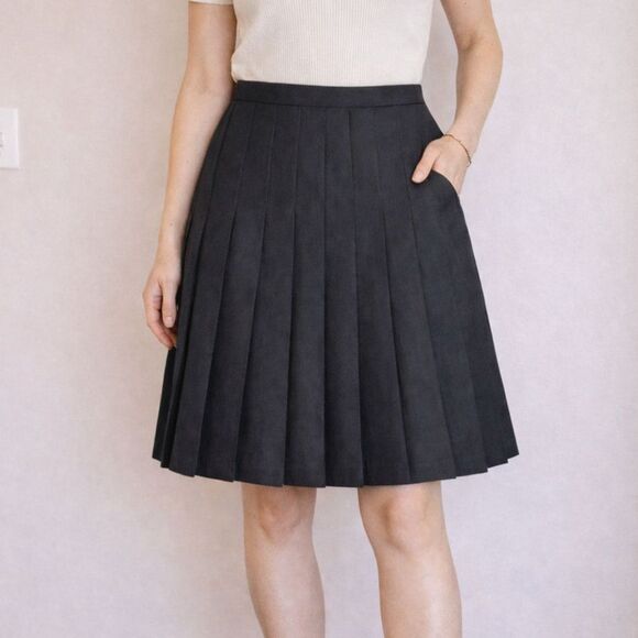 Pendleton Dresses & Skirts - Vintage Pendleton Black Pleated Skirt NWT Petite 14P Virgin Wool USA
